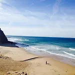Hostel & Surfcamp 55