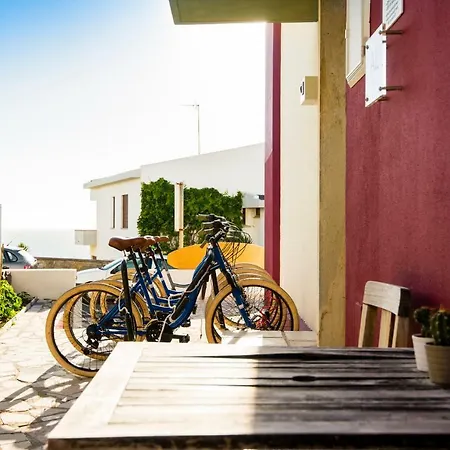 Ostello & Surfcamp 55