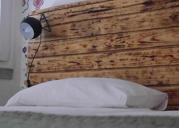 Ostello & Surfcamp 55 Ericeira