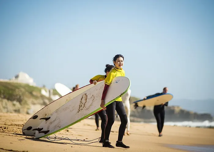 & Surfcamp 55 Ostello Ericeira