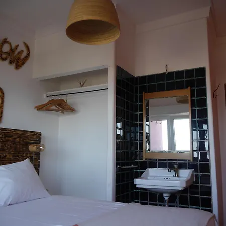 Hostel & Surfcamp 55 *