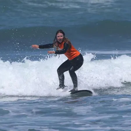Hostel & Surfcamp 55