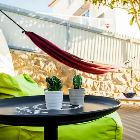 Hostel & Surfcamp 55